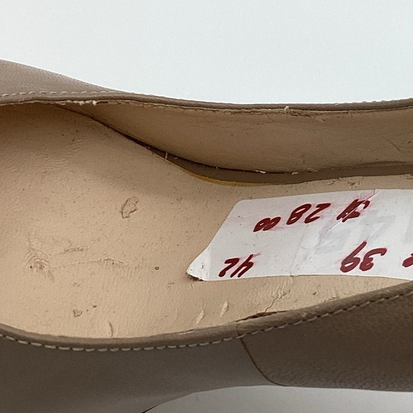 1786. Nine West Taupe Platform Pump EUC Size 8.5 - Picture 9 of 13